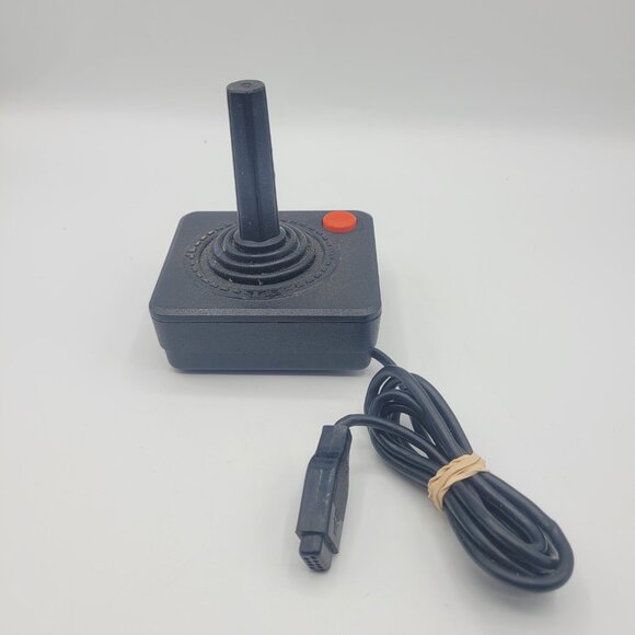 OEM Genuine Atari 2600 Wired Classic Joystick Controller Pad Black - Picture 2 of 4